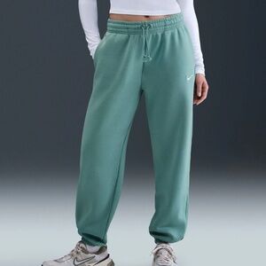 Nike High-Rise Oversized Sweatpants | Women’s Small | Teal